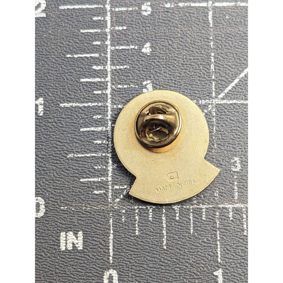 VTG US Route 66 Shield Doughboy Philsberry Red Car Lapel Pin 1999 TPC USA - Picture 3 of 5